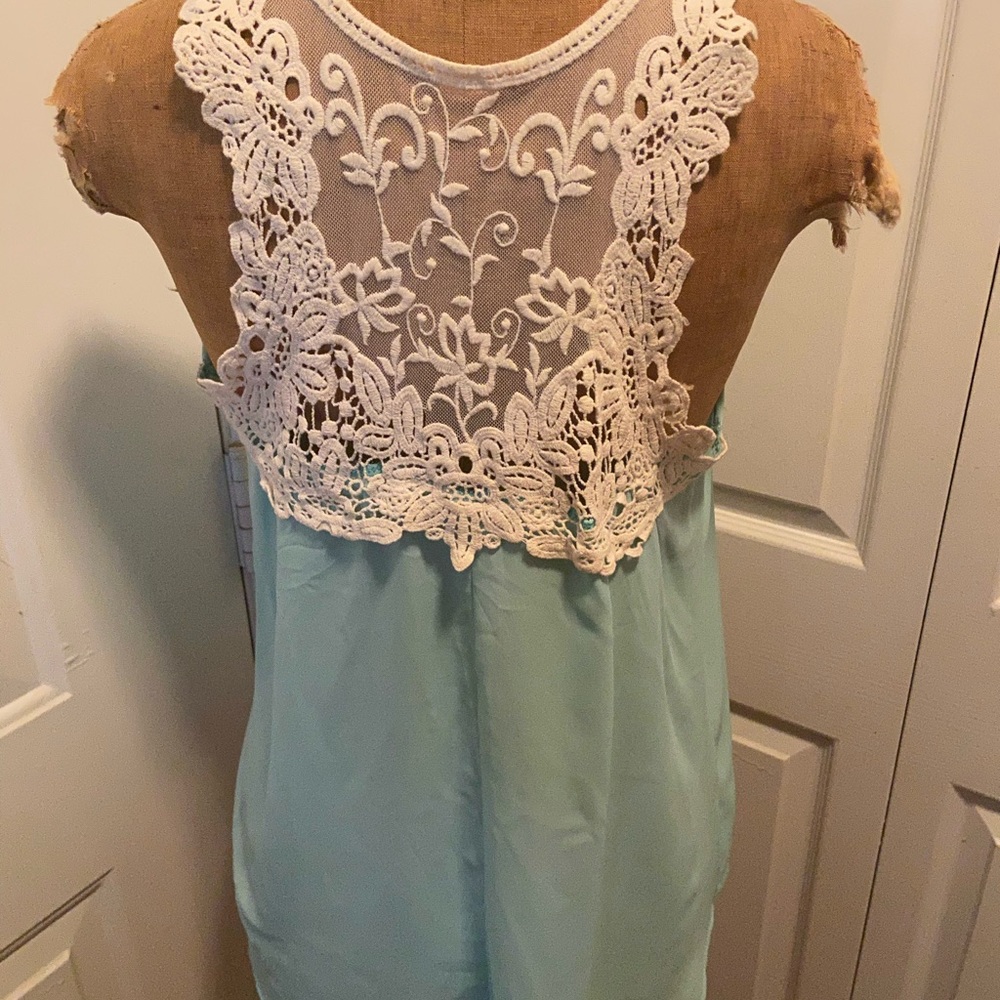 Sleeveless top